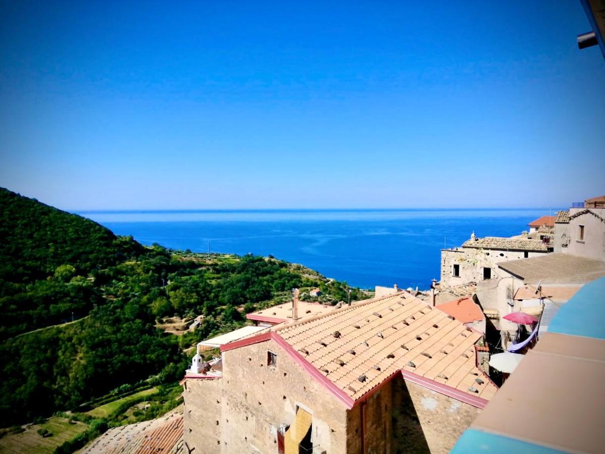 Palazzo Del Diplomatico Villa Belmonte Calabro Exterior photo